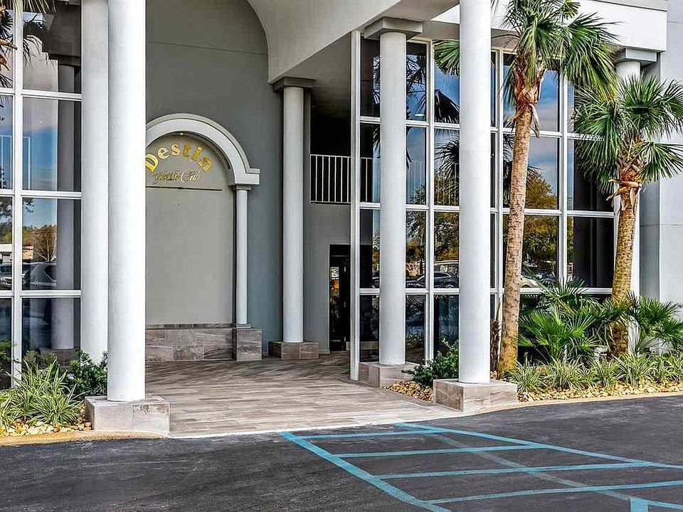 1st image of 320 Harbor Blvd Unit 301