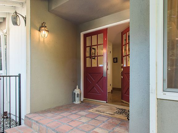 2nd image of 4113 Lanterman Ln