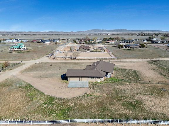 2nd image of 2275 W Canta Libre Rd