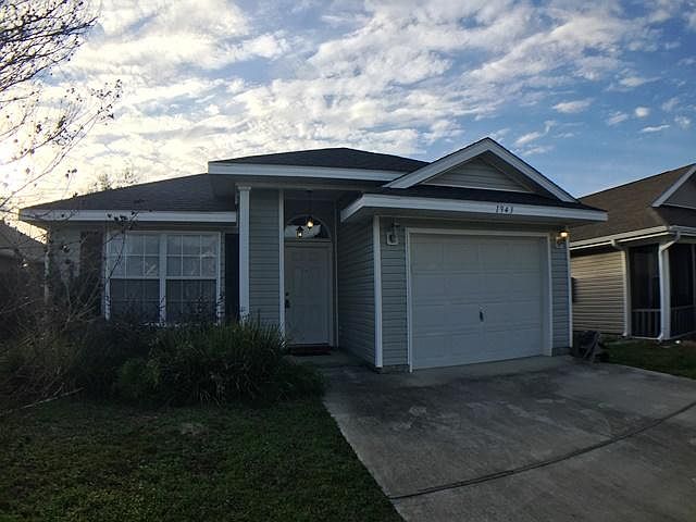 1st image of 1943 Crosscreek Cir