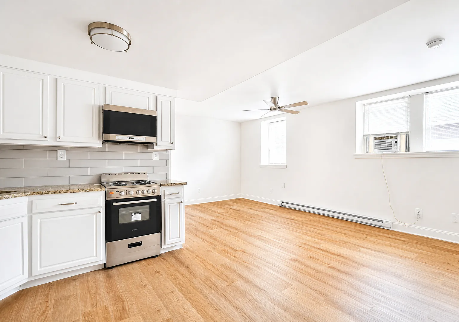 47th Street Apartments — Photo 4