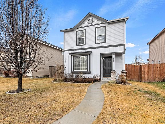 Welcome to 226 W. Lava Falls Dr.