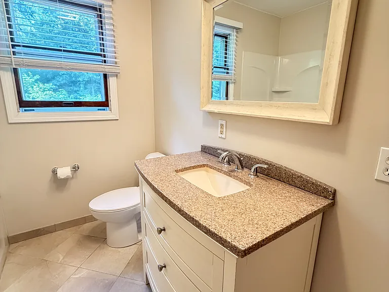 153 New Britain Ave — Photo 4