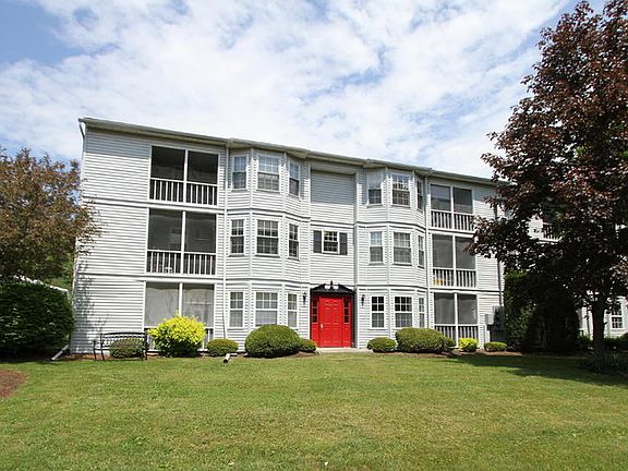2nd image of 469 Glendale Dr APT 25