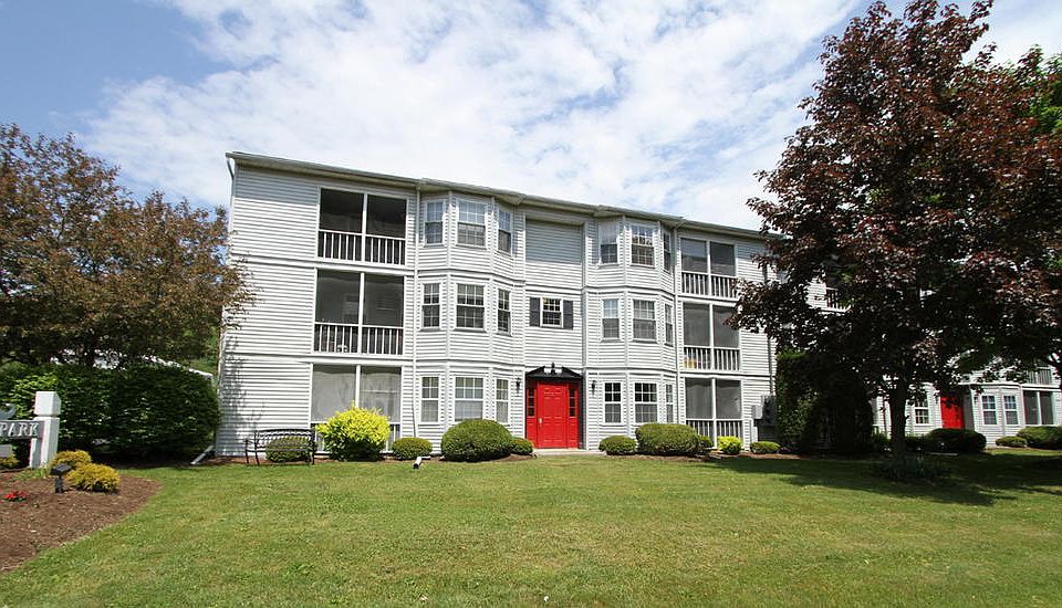 1st image of 469 Glendale Dr APT 25