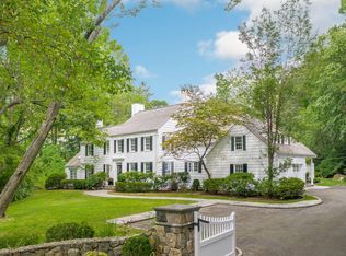103 Husted Ln, Greenwich, CT 06830