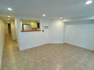 706 7th St SE #G, Washington, DC 20003