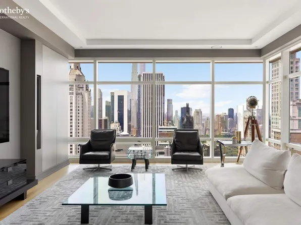 151 East 58th Street 35A image 2 of 17