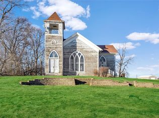1042 Badger Creek Rd, Van Meter, IA 50261
