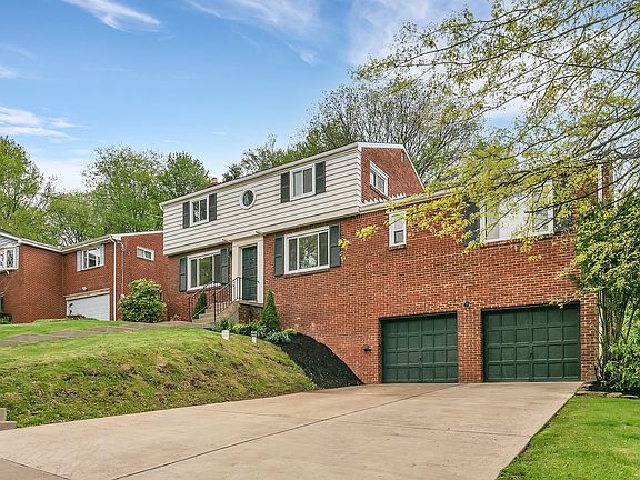 2nd image of 3339 Douglas Dr