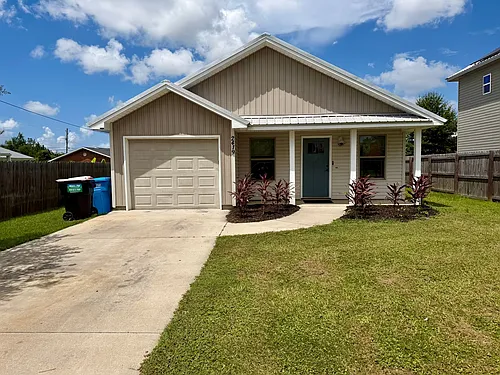 2419 Cocoa Ave Photo 1
