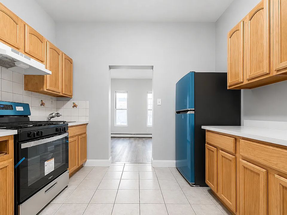 1st image of 227 Thomas S Boyland St Unit 3