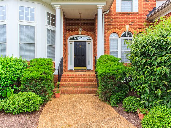 2nd image of 11601 Hearthstone Dr