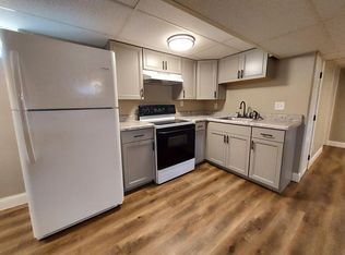 2619 N Hanssler Ct #B, Peoria, IL 61604