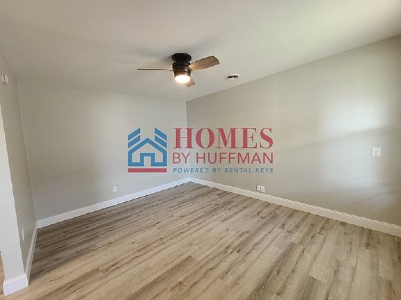 4th image of 1521 Dresden St