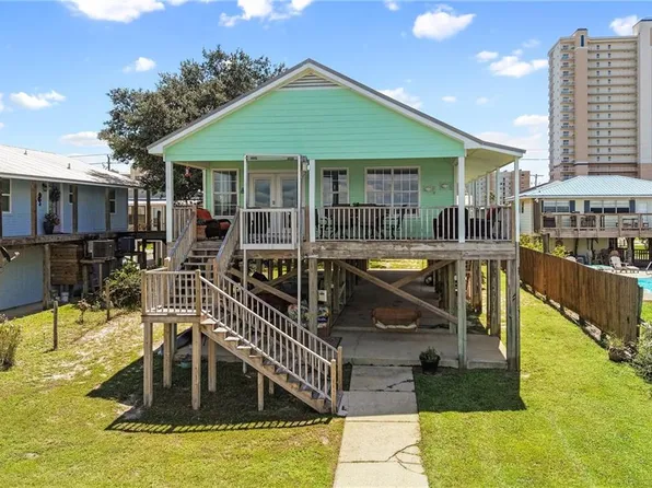 994 W Lagoon Ave, Gulf Shores, AL 36542