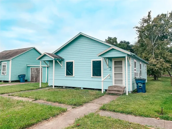 925 N 4th Ave, Texas City, TX 77590