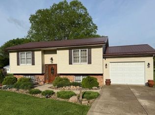14629 Hock Hocking Rd, Logan, OH 43138