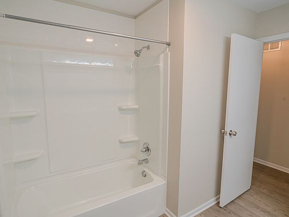 Bathroom 1-3_06022023