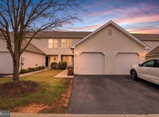 612 Mallard Dr, Etters, PA 17319