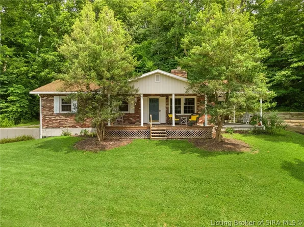 513 N Main Street, English, IN 47118