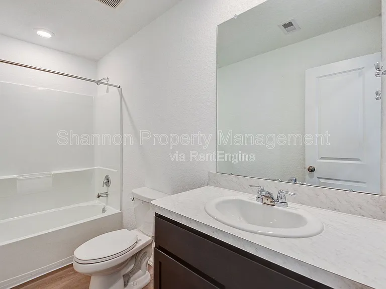 26735 Wilderye Cove Ln — Photo 16