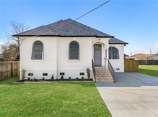 2212 Esteban St, Arabi, LA 70032