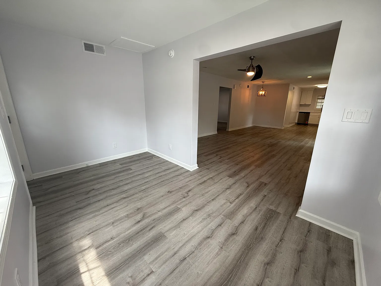 3 bed, $1,800 — Photo 4