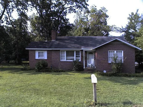 3732 Log Cabin Dr photo 1