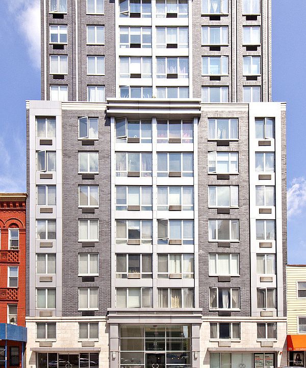 1st image of 1311 Jackson Ave APT 8E