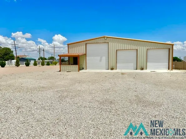 102 Doporto Ct, Carlsbad, NM 88220