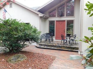 14 Suzanne Drive Ext, Assonet, MA 02702