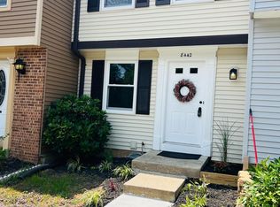 8442 Sugar Creek Ln, Springfield, VA 22153