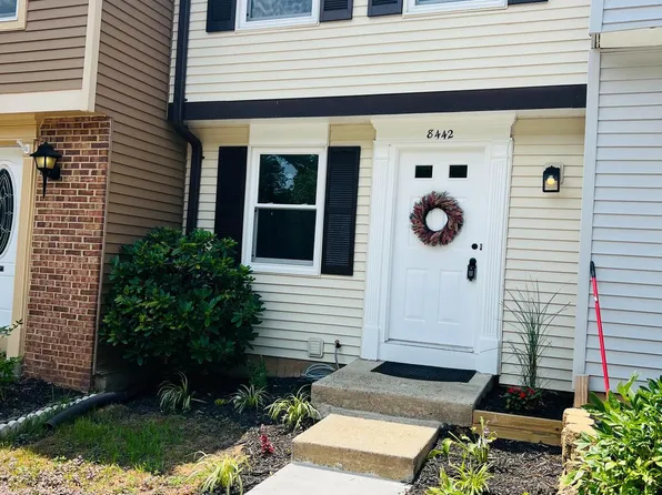8442 Sugar Creek Ln, Springfield, VA 22153