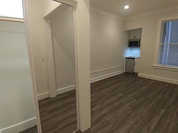 4th image of 890 Post St #311