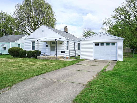 3rd image of 1014 Parkway