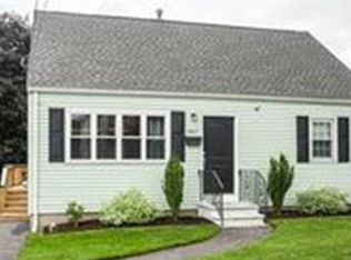 462 Butman Rd, Lowell, MA 01852