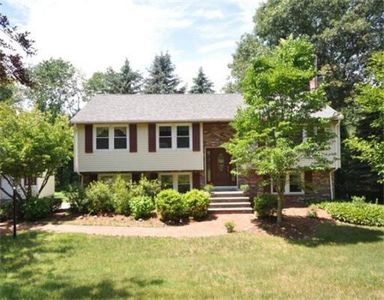334 North Rd, Bedford, MA, 01730
