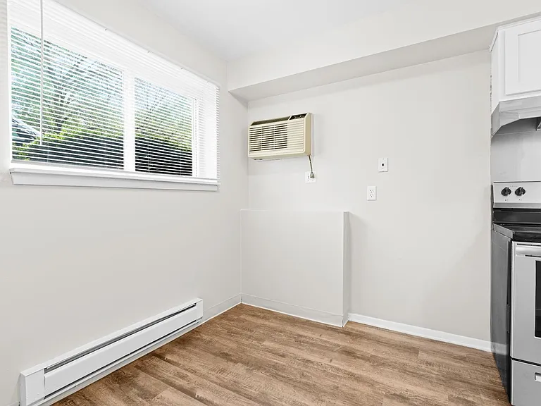 2342 Aurelius Rd — Photo 34