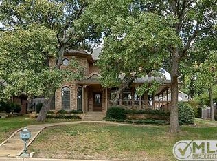 4 Pin Oak Ct, Trophy Club, TX 76262