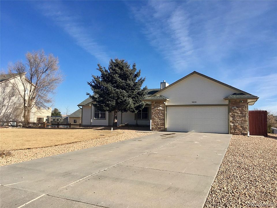 1st image of 9835 Liberty Grove Dr
