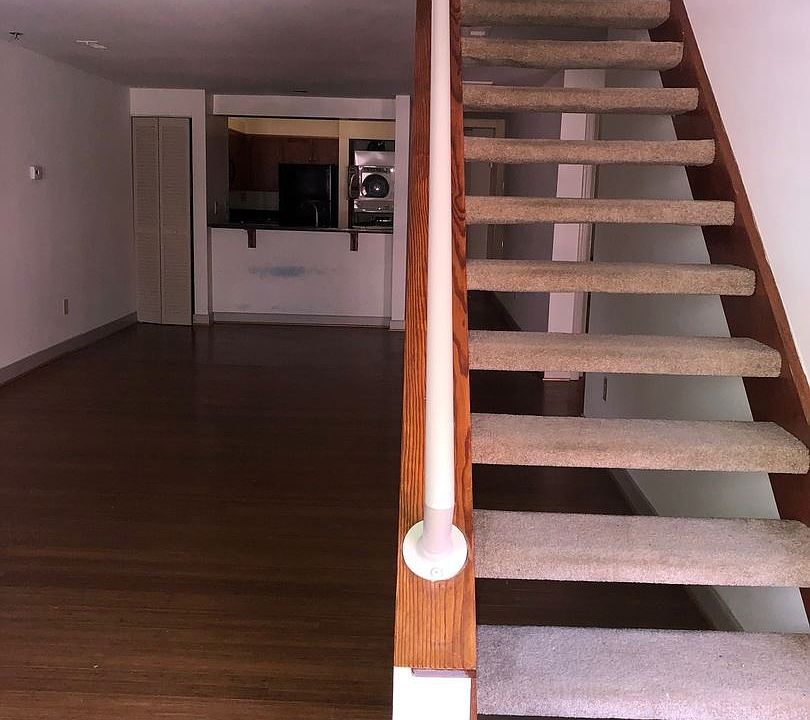 1st image of 1901 E Franklin St APT 2