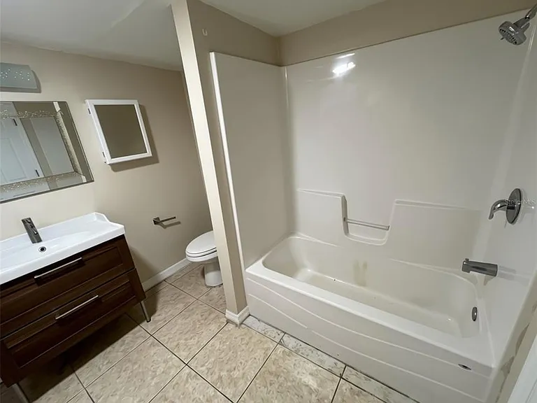 1640 Orange Ave — Photo 12