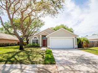 2416 Mountain View Ave, Melbourne, FL 32935