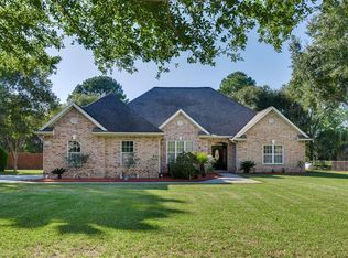 26105 Le Berge St, Tomball, TX 77377