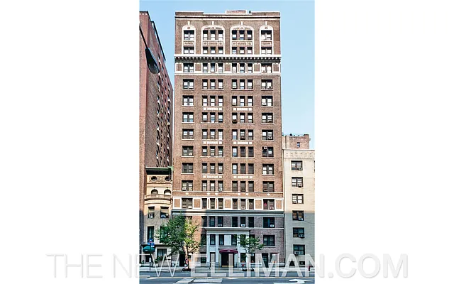 Sold by Douglas Elliman | media 19