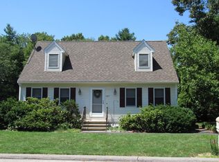 127 Chase Ave, Lowell, MA 01854