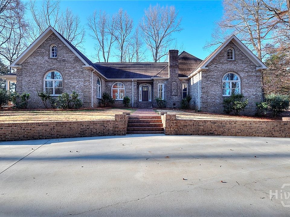 1st image of 66 Highland Drive