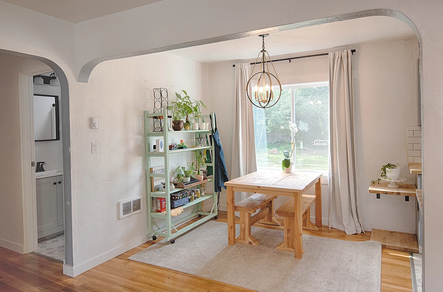 1570 Tomlin Ave — Photo 4