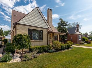 378 Warren Ave, Kenmore, NY 14217